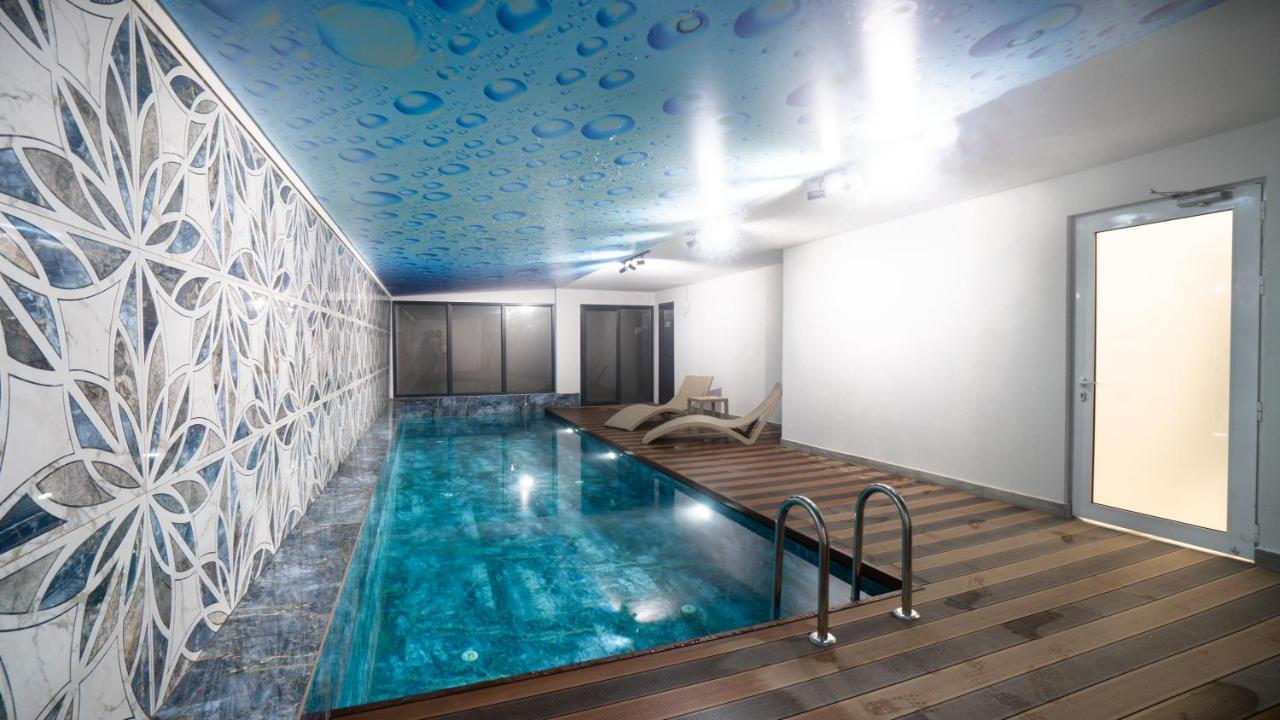 Estera Hotel Silent Анталия Екстериор снимка