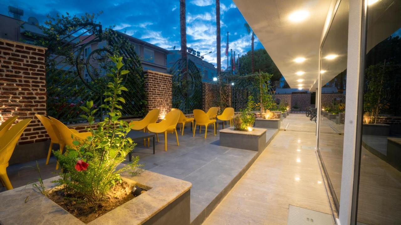 Estera Hotel Silent Анталия Екстериор снимка