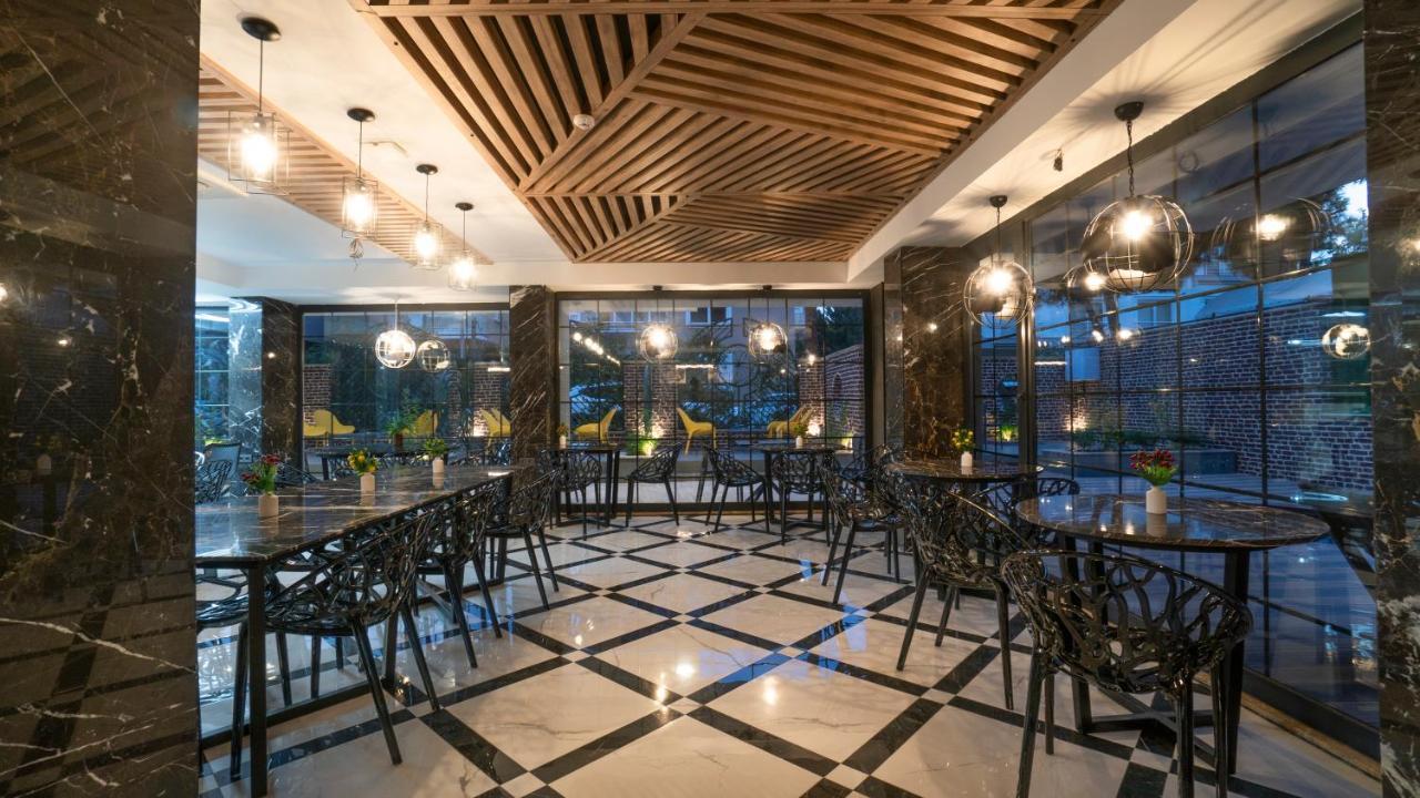 Estera Hotel Silent Анталия Екстериор снимка