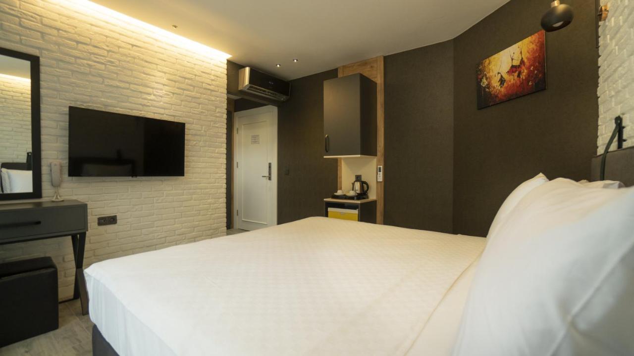 Estera Hotel Silent Анталия Екстериор снимка